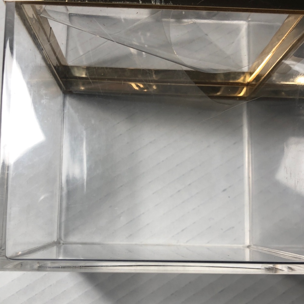 Clear Acrylic Box Clutch/Crossbody Bag Gold chain - Picture 9 of 12